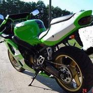 Kawasaki ZX7R