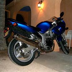 Suzuki SV650S