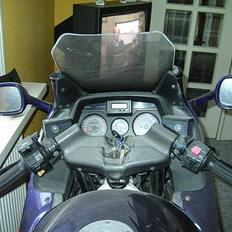 Suzuki GSX 1100 F