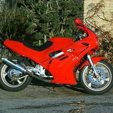 Suzuki gsxr 250 SOLGT