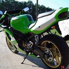 Kawasaki ZX7R