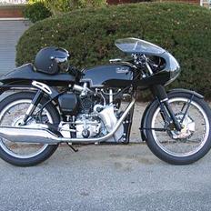 Velocette Venom thruxton