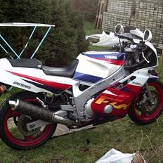 Yamaha fzr 600 (solgt)