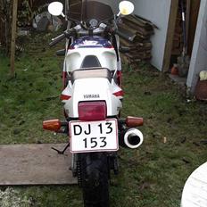 Yamaha fzr 600 (solgt)