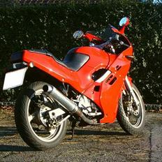 Suzuki gsxr 250 SOLGT