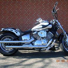 Yamaha XVS Drag Star 1100