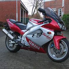 Yamaha Thunderace