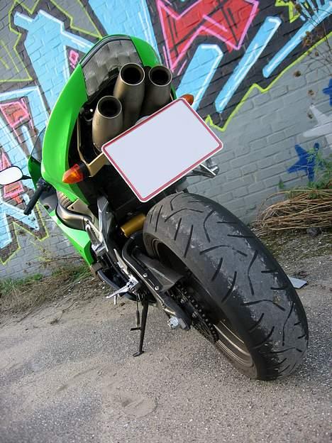 Kawasaki ZXR636 - det fandme en HVID nr plade billede 19