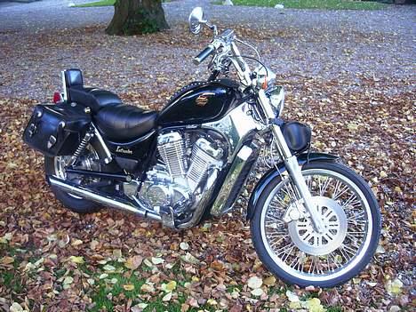 Suzuki Intruder VS 750 GL billede 1