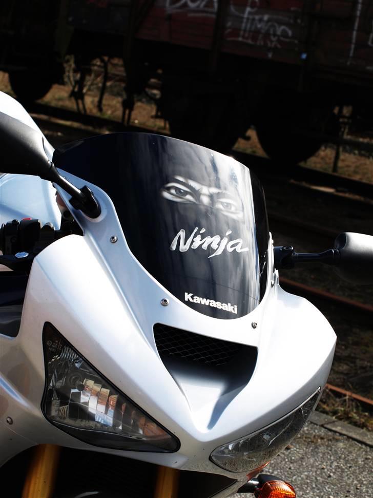 Kawasaki ZX-6 R 636 -SOLGT- billede 1