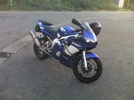 Yamaha YZF R6 SOLGT - Lige en fra mobilos billede 11