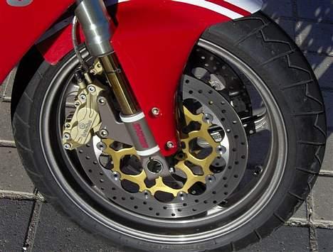Ducati 748s solgt - 320 mm Brembo billede 4