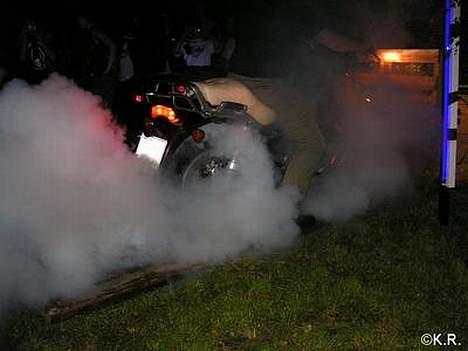 Kawasaki ZL1000 Eliminator"Solgt" - Lidt modigt når man er 1200 km hjemmefra.Jeg er sgu også nem at lokke.. billede 8