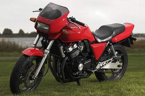 Honda CB400 SF-R billede 1