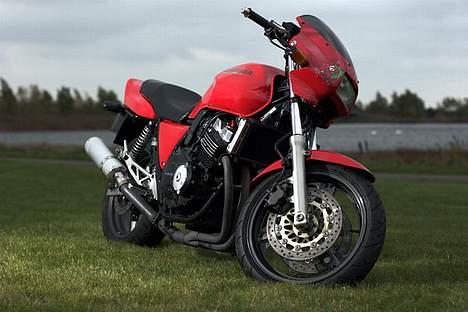 Honda CB400 SF-R billede 4