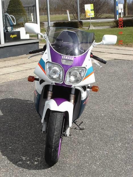 Yamaha FZR 600 R #SOLGT# billede 16