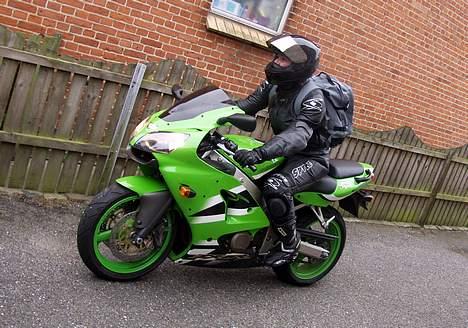 Kawasaki zx-6r 636 billede 4