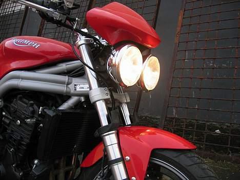 Triumph Speed Triple (SOLGT) - De runde former.........Foto: An billede 3