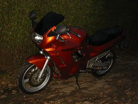 Suzuki GSX 750 F billede 3