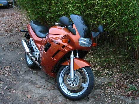 Suzuki GSX 750 F billede 4