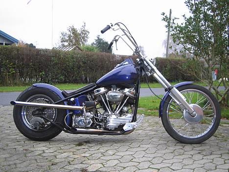 Harley Davidson Pan Head - Put your hands up in the air billede 1