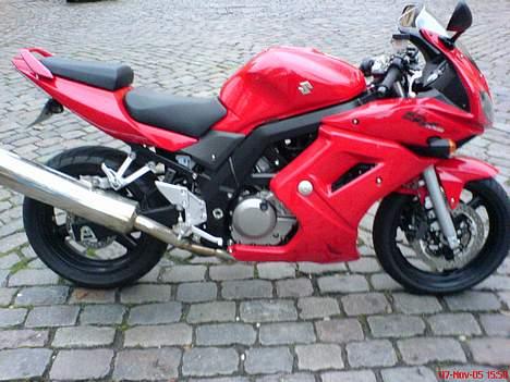 Suzuki SV 650S (slogt) billede 3