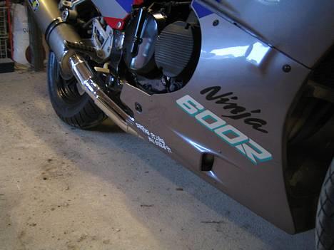 Kawasaki GPX 600R (SOLGT) - Så blev min 4 i 1 udst. forkromet :-) billede 1