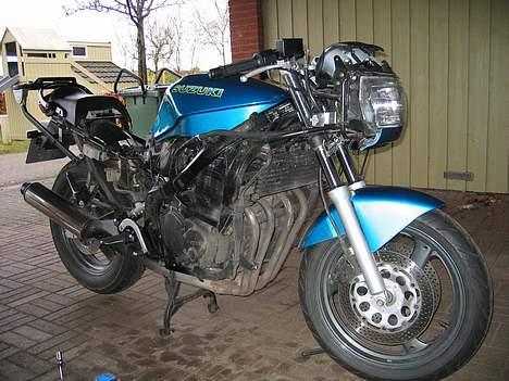 Suzuki Gsx 600 f "SOLGT" billede 4