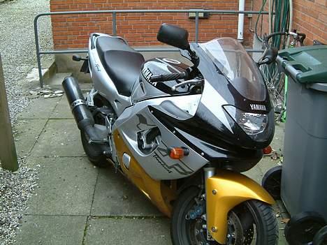 Yamaha YZF 600 R Thundercat billede 2