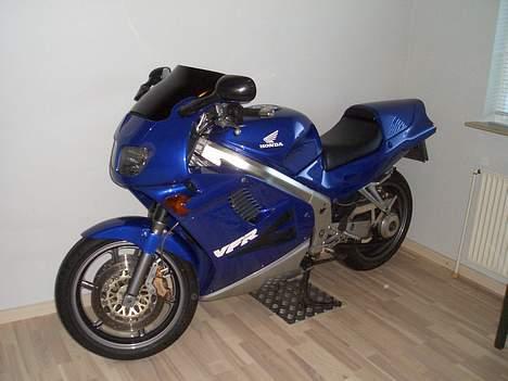 Honda vfr 750 F - vinter hi billede 11