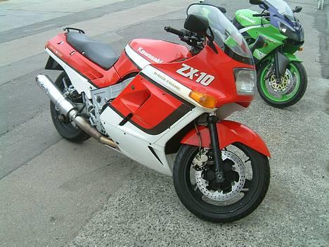 Kawasaki ZX-9R  - Byttede min ZX-10 (desværre ikke en R) med 9éren.  billede 8