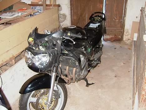 Suzuki GSX 600F - Grundig rengøring billede 10