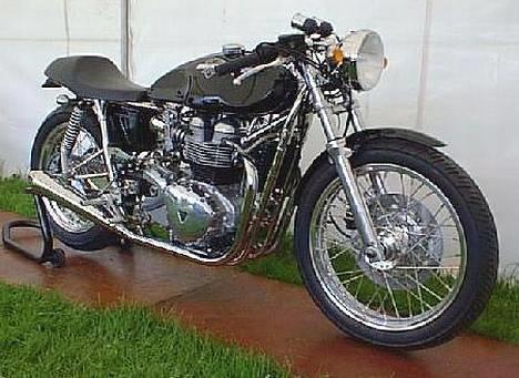 BSA Golden Flash A10. (SOLGT) - Kunne være ret godt med andet styr så den ligner en cafe racer...a la denne Triumph. billede 20