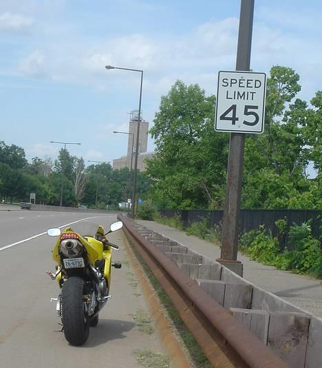 Honda CBR600RR - SOLGT billede 3