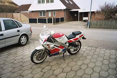 Yamaha YZF R6 SOLGT - Den gamle kværn... FZR 600... billede 14