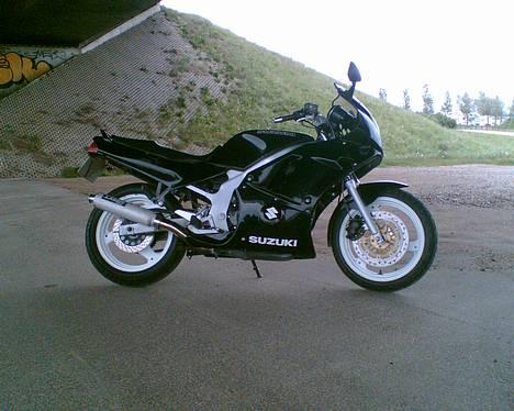 Suzuki Gs 500 E ( Solgt ) billede 1