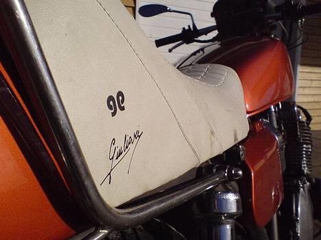Suzuki GS 1000 (Allingåbro) - Original Giuliari sæde billede 4