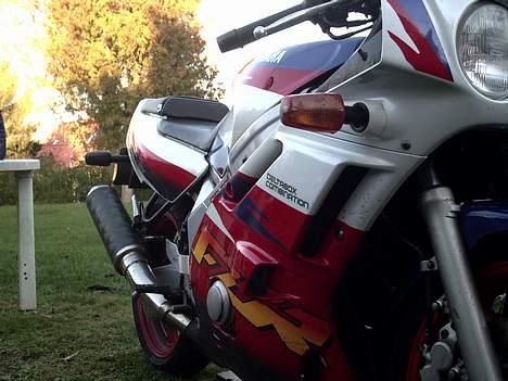 Yamaha fzr 600 (solgt) billede 6