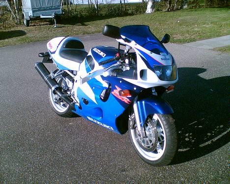 Suzuki GSX-R600 - Dette billede er taget med mobil billede 3