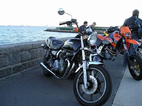 Kawasaki Z 1000 LTD billede 1