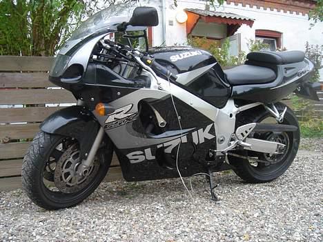 Suzuki gsx-r 600 (SOLGT) billede 8