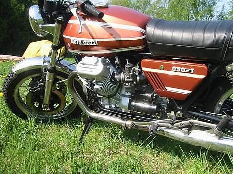 Moto Guzzi 850-T - cyklen set fra en af sine gode sider... ;o) billede 1