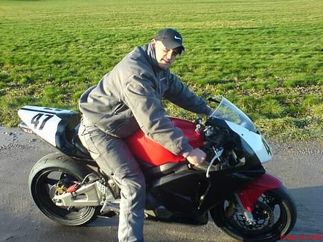 Honda CBR 600RR billede 3