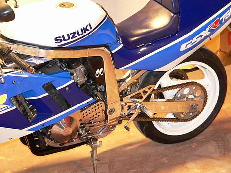 Suzuki GSX-R 750 billede 14