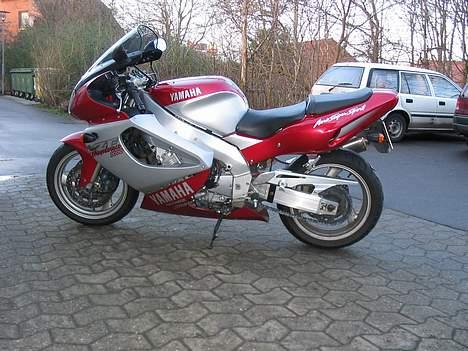 Yamaha Thunderace billede 2