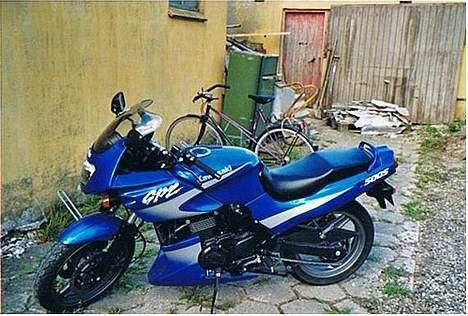 Kawasaki gpz500 s *solgt* billede 2