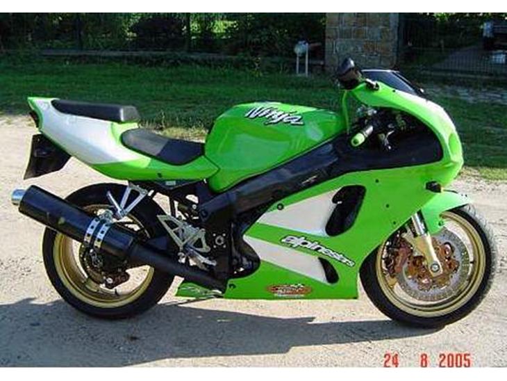 Kawasaki ZX7R  billede 1