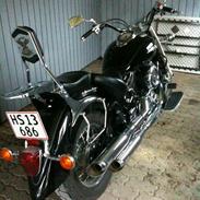 Yamaha XVS 1100 Dragstar A Classic