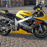 Suzuki GSXR 750 K3