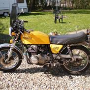 Honda cb 400f